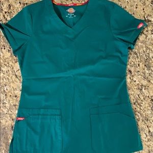 Dickies Scrub Top- Size: Small